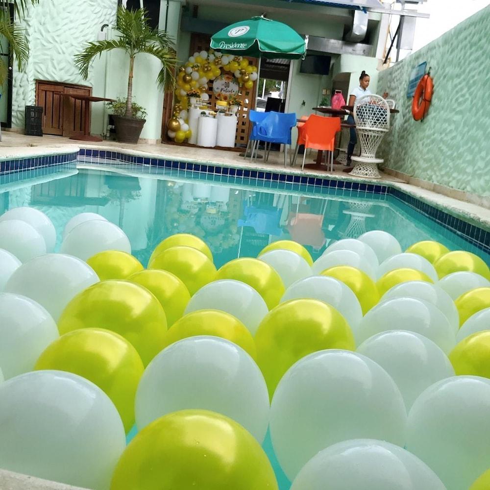 Hotel Restaurant Hamilton Boca Chica Bagian luar foto